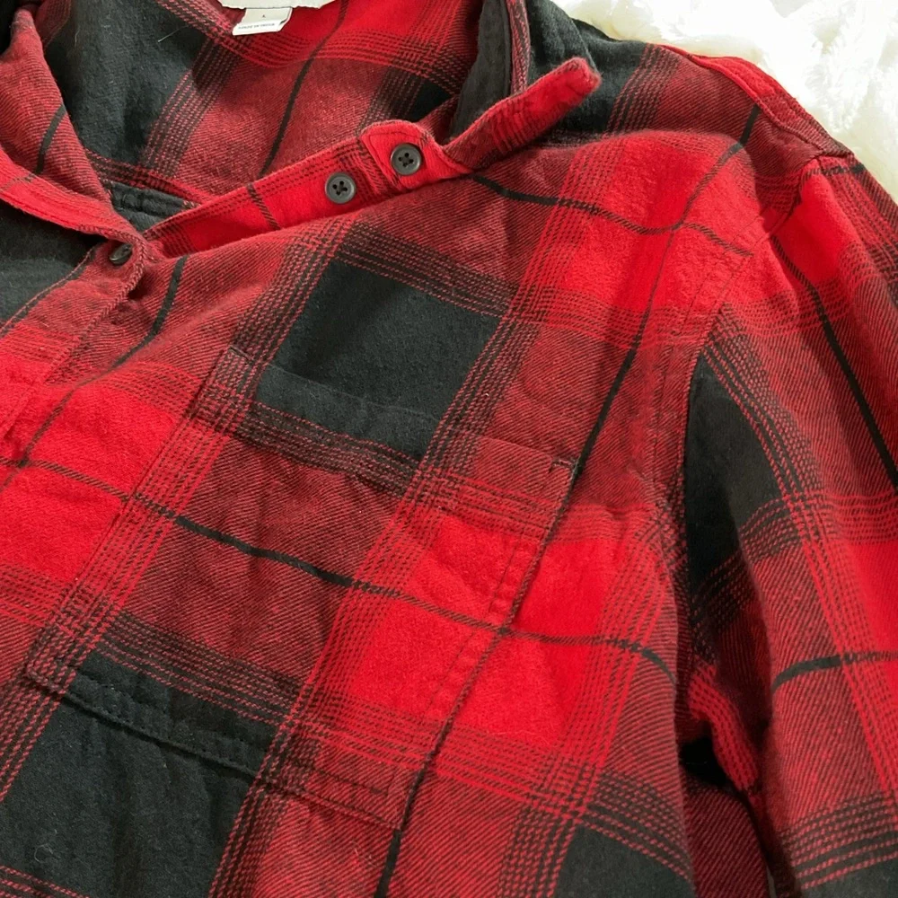 Old Navy Red Flannel - Picture 7 of 8
